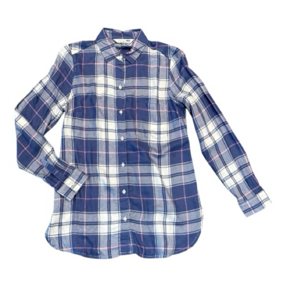 Old Navy The Classic Shirt Blue and Pink Plaid shirt